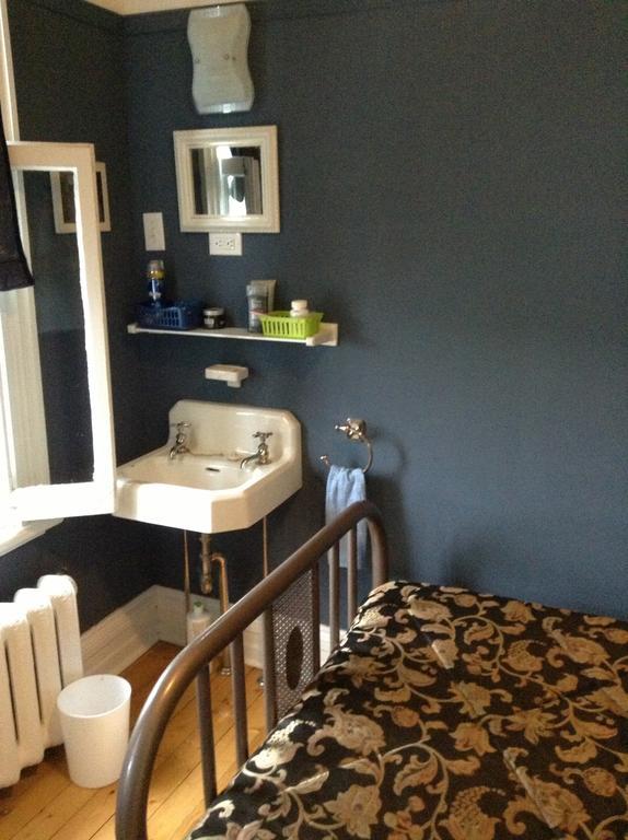 Le Gite Des Soeurs Saint-Luc-de-Vincennes Room photo